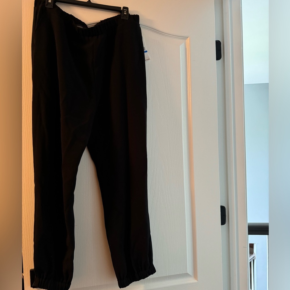 Karen Kane crepe joggers-black- size xl